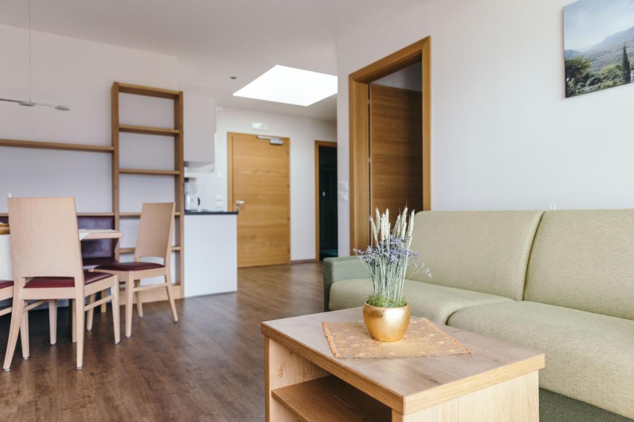 Apartment Ruprecht Tirolo Exteriör bild